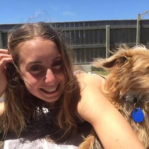 Meet your Posher, Phoebe